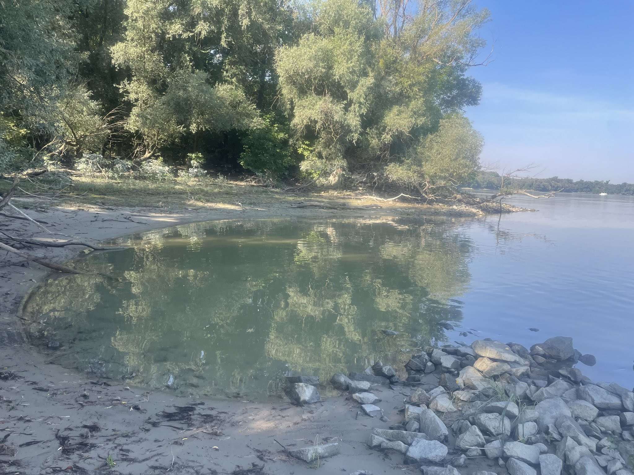 Marina 1, Liberland